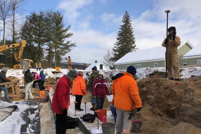 18 Skeletons, 3 Buttons and a Revolutionary War Mystery