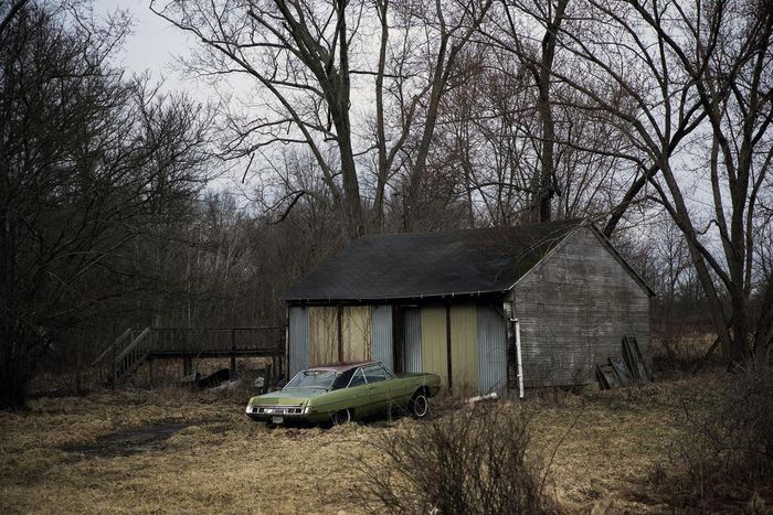 With His Job Gone, an Autoworker Wonders, 'What Am I as a Man?'