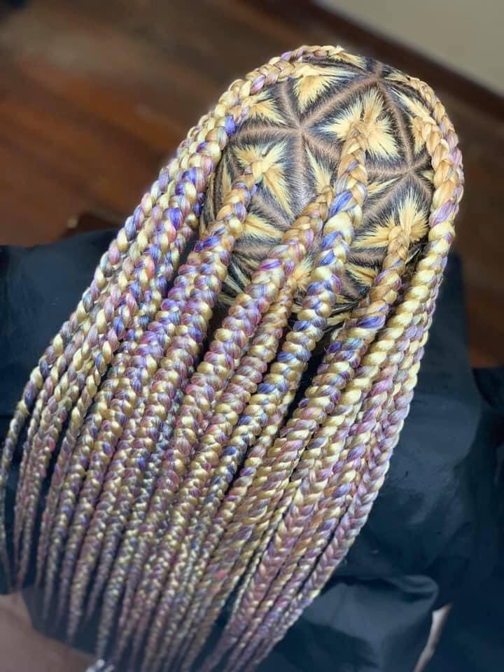 Interesting hairstyles (Facebook)