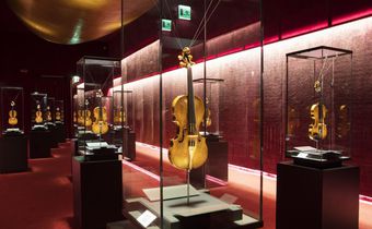 To Save the Sound of a Stradivarius, a Whole City Must Keep Quiet