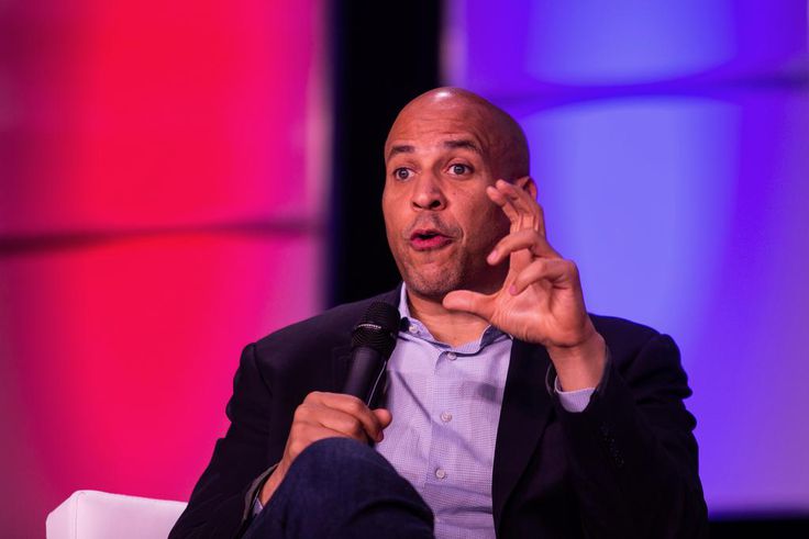 Democratic Candidates Rebuke Trump at Criminal Justice Forum