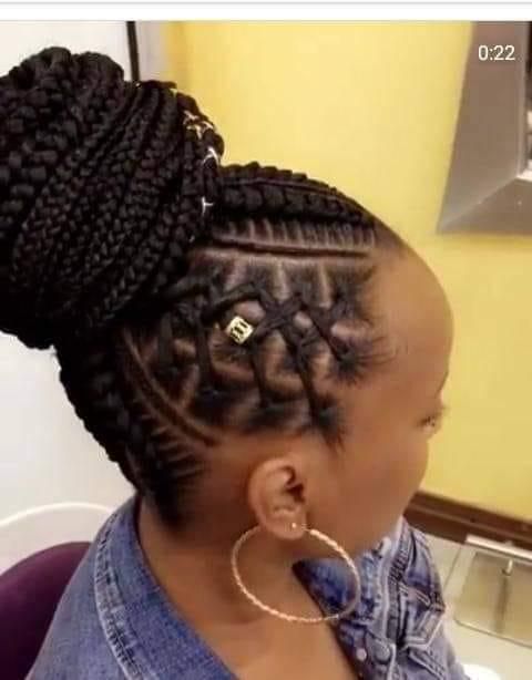 Cornrow hairstyles for a different look (Facebook - hairstyles)