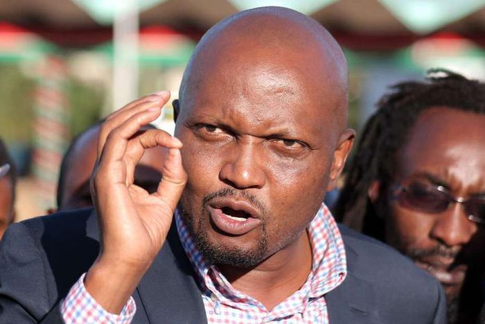 Moses Kuria mocks William Ruto alleging that he is self quarantined