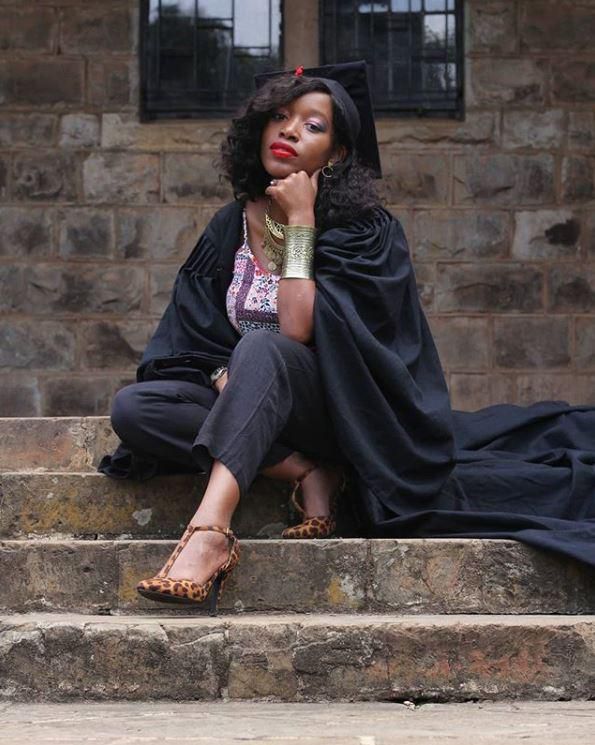 Singer Phy graduates