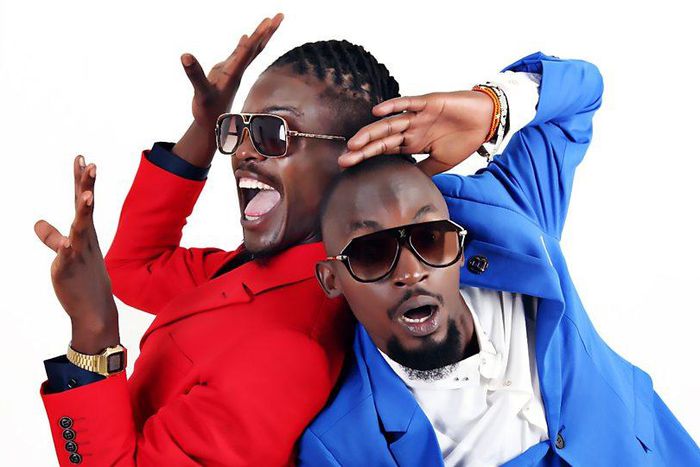 Radio & Weasel