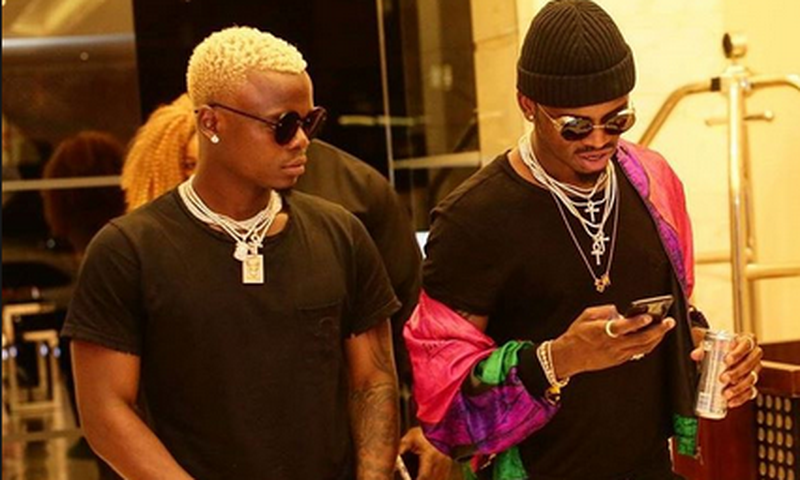 Tanzanian artistes Diamond Platnumz with Harmonize