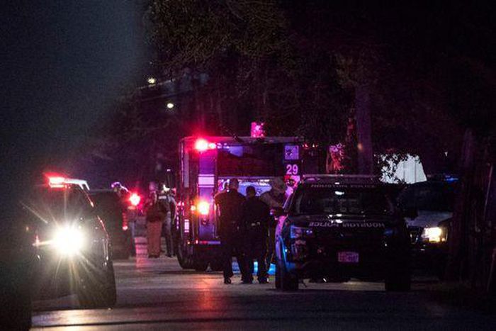 5 police officers shot in Houston