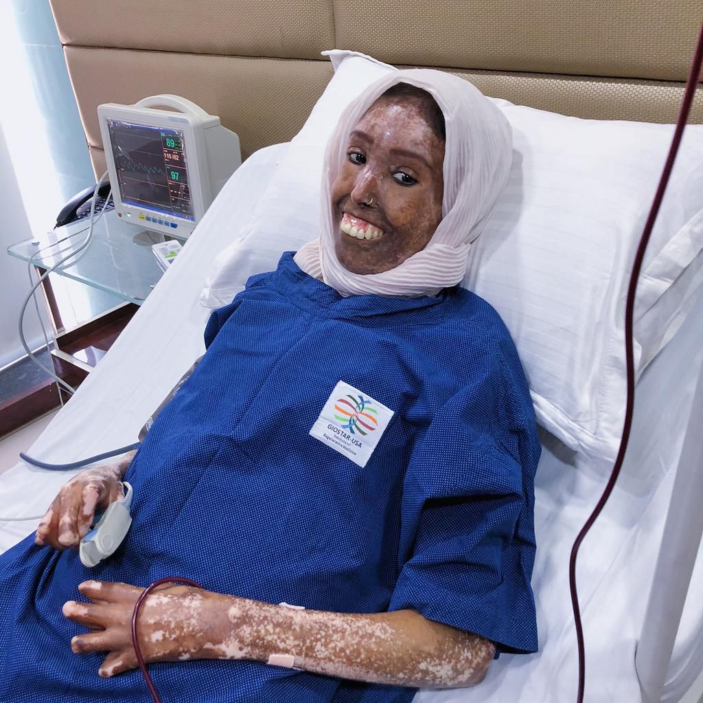 Farah at  the Giostar USA Stem Cell Treatment Institute  in India (Instagram)