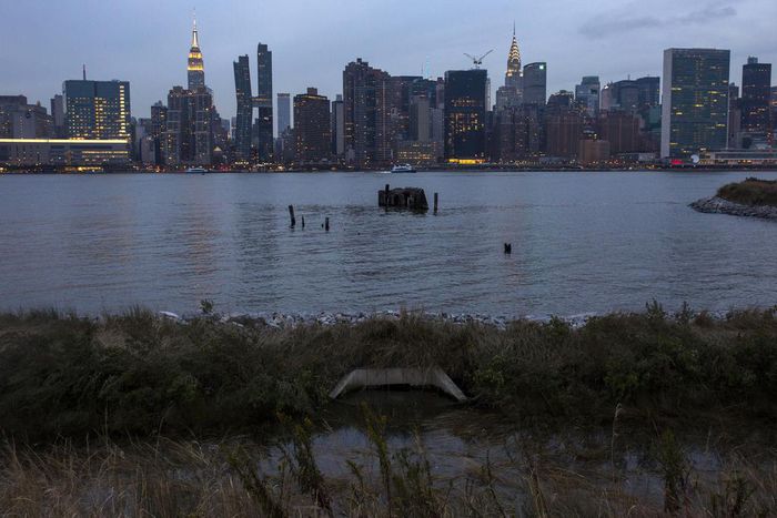 What Happens When 25,000 Amazon Workers Flush Toilets?