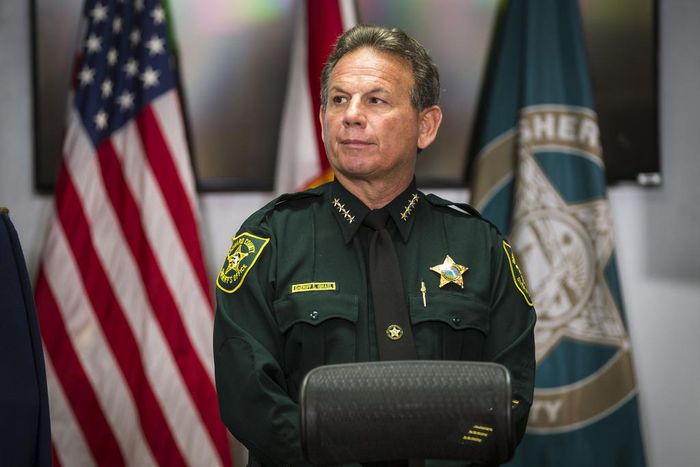 Florida Governor Signals He May Suspend Sheriff Over Parkland Shooting