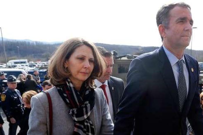 Virginia's first lady apologizes for handing cotton to black students on tour