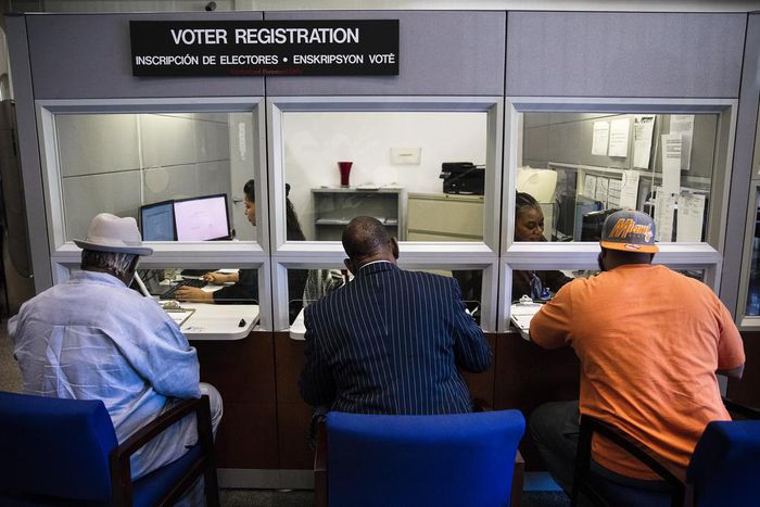 Florida House Panel Approves Bill That Would Set Terms on Voting Rights for Felons