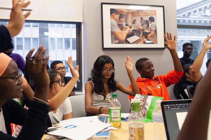 Helping Low-Income Students Navigate College