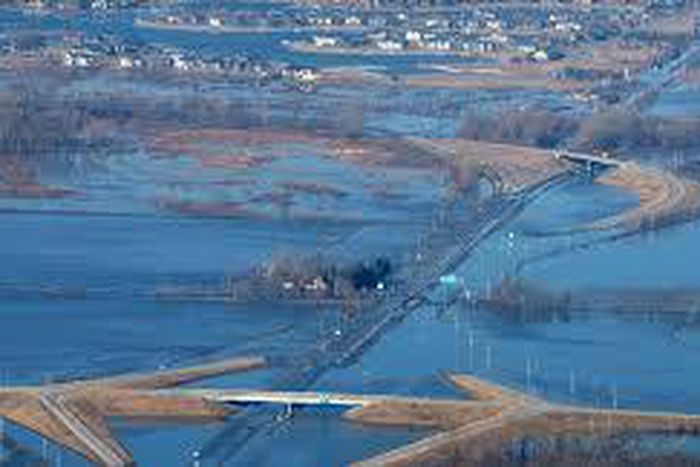 Flooding in the Midwest: Why the water is so high