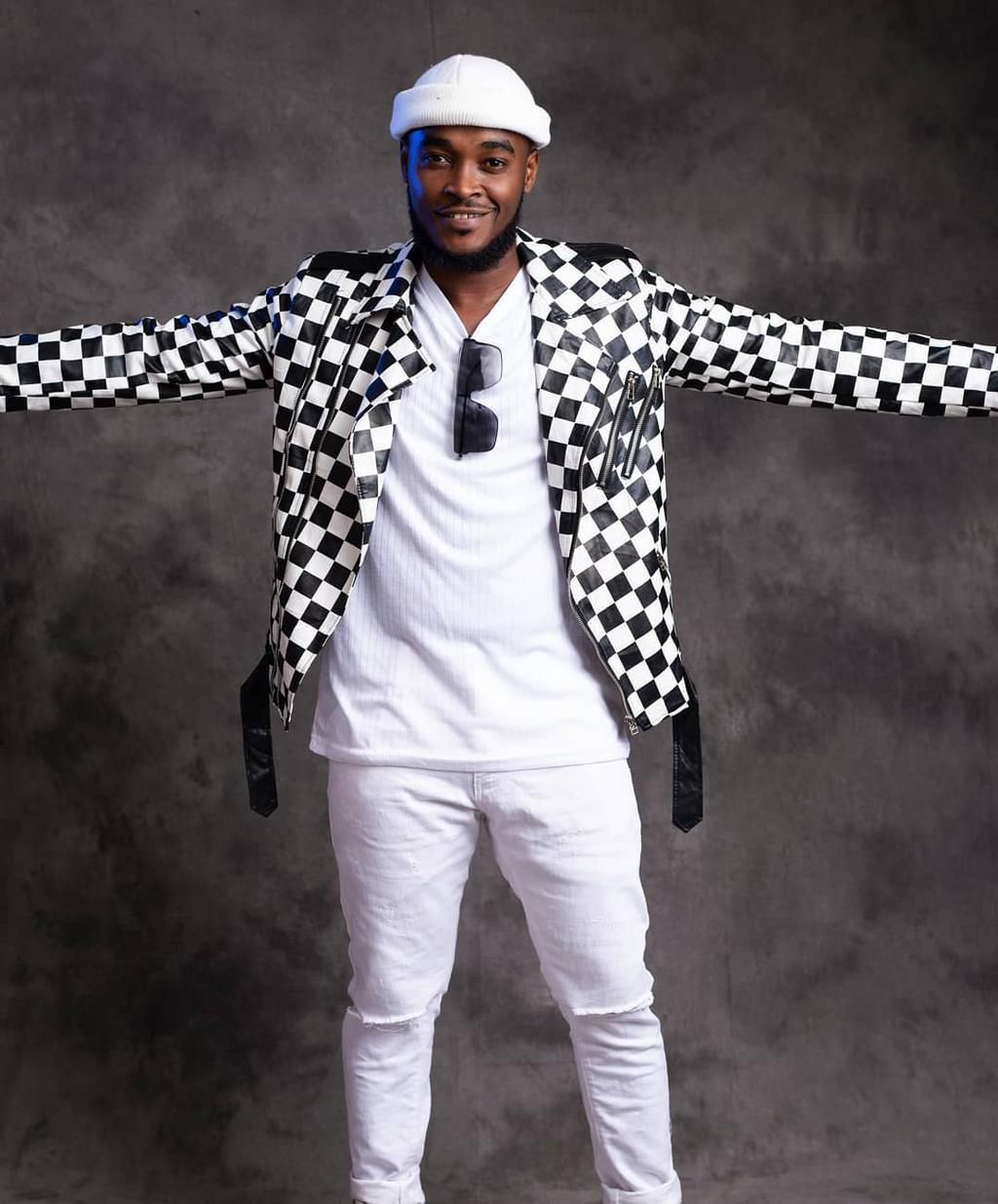Singer Sudi Boy shows off his new mansion, acquires a brand Mercedes Benz (Photos)