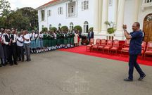 President Uhuru Kenyatta meeting students at State House