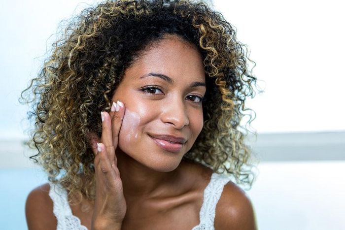 Sunscreen mistakes to avoid (bustle)