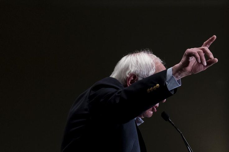 Centrist Democrats Squirm as 2020 Rivals Tilt Left