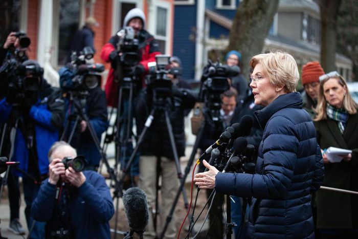 Five Ways  Warren (and Other 2020 Hopefuls) Will Campaign When There's No Campaign Yet