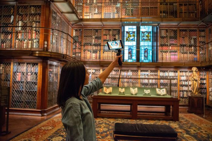 Meeting Old Masters, Rowing With Vikings -- in Augmented Reality