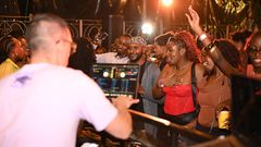 With a mix of classic throwbacks and the latest R&B hits, the dancefloor is set for an all-night groove.