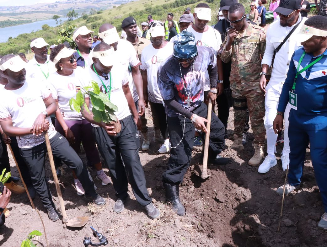 Diamond Platnumz hails ‘pleasant surprise' in Ntungamo ahead of coffee concert