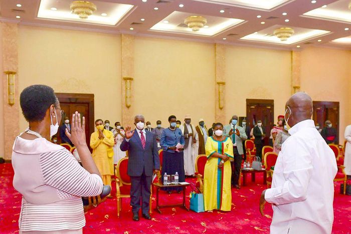 President meeting task force.