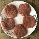 Recipe with a Pulselive twist: Beef burger patties