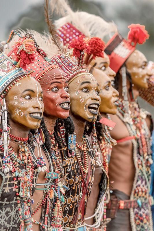 They compete for female attention [trevorcole]