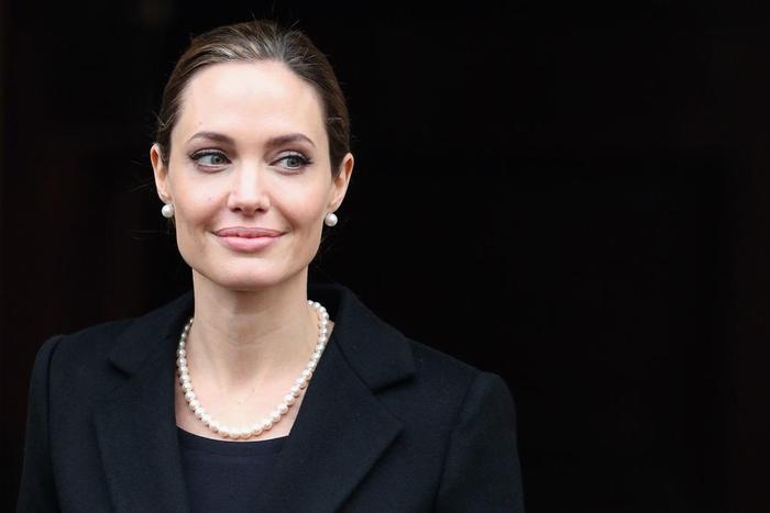 angelina jolie