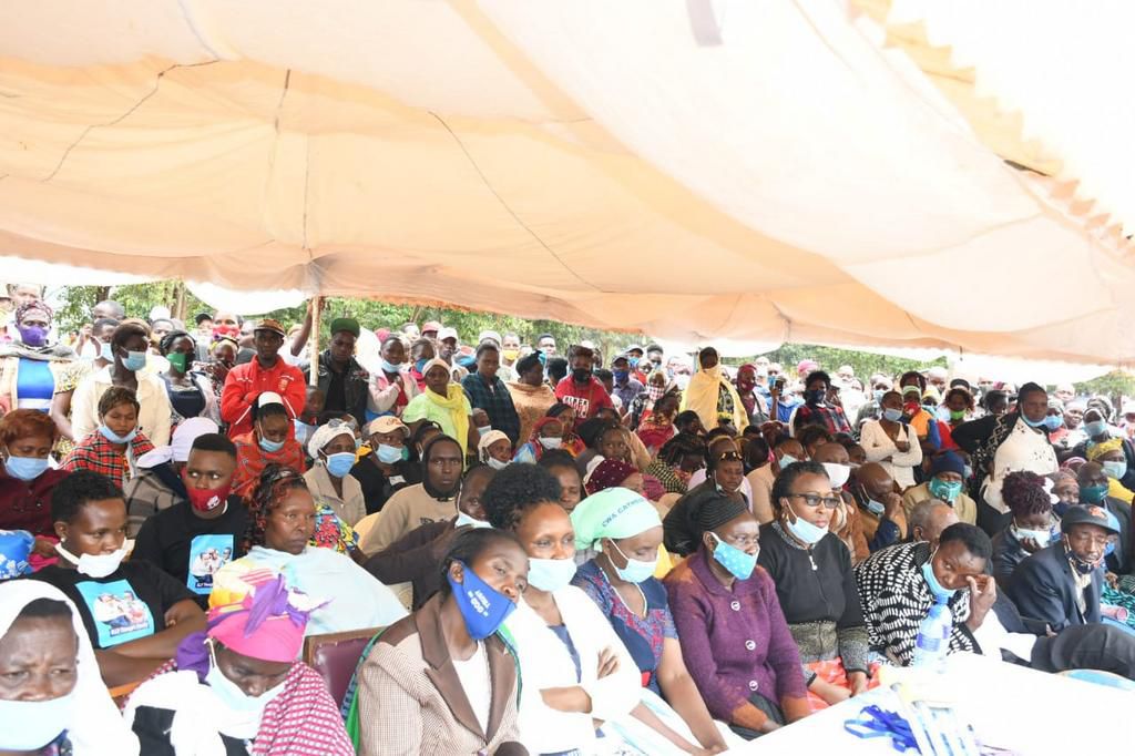 Mourners at the Kangema funeral where Kiharu MP Ndindi Nyoro was heckled