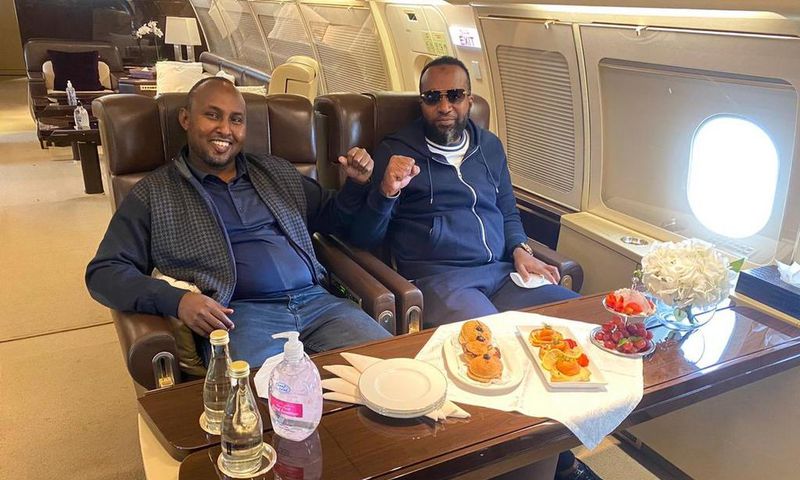 Flying in style: Governor Ali Hassan Joho & Junet Mohamed use private jet to visit Raila in Dubai
