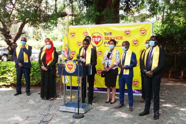 Mwangi Kiunjuri launches own party