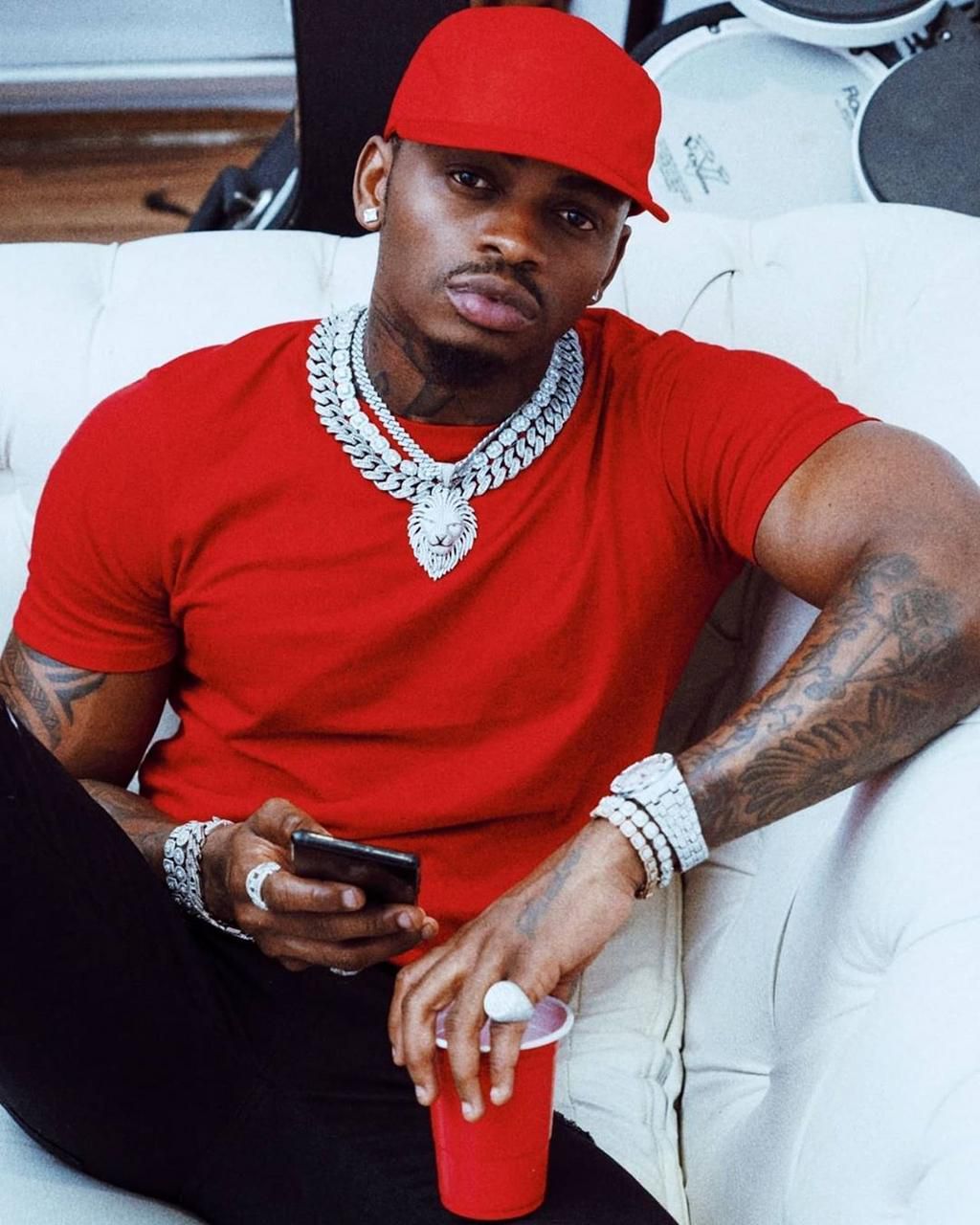 Diamond warns women claiming to have secret affairs with him
