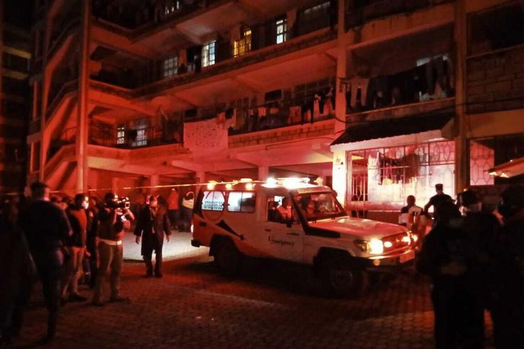 4 Storey building collapses, several trapped inside