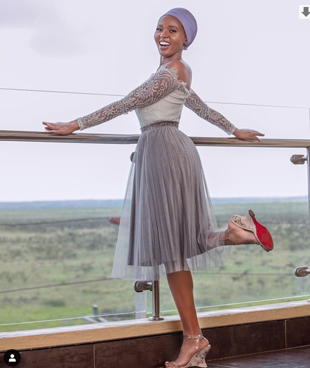 Carey Priscilla fashion (Instagram)