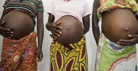 ___8701853___2018___8___8___9___pregnant-girls