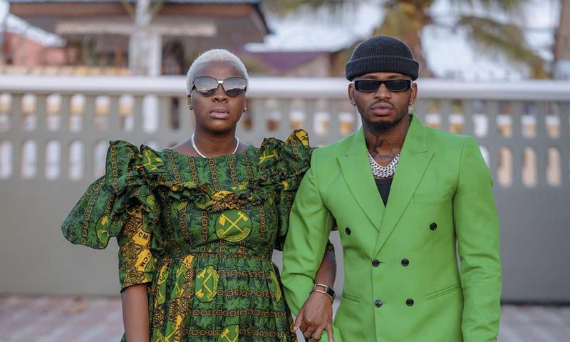 Diamond’s sister Queen Darleen reveals her all grown baby bump for the first time