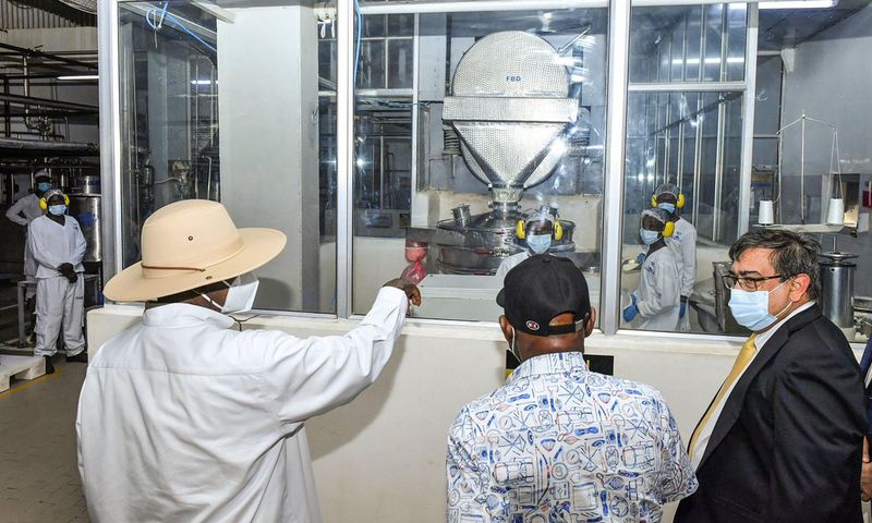 Former Nigerian President, His Excellency Olusegun Obasanjo, revealed during his visit to Uganda that Nigeria will soon begin importing milk and coffee from the country.