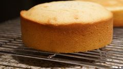 How to bake a vanilla sponge cake [KerelaCookingRecipe]