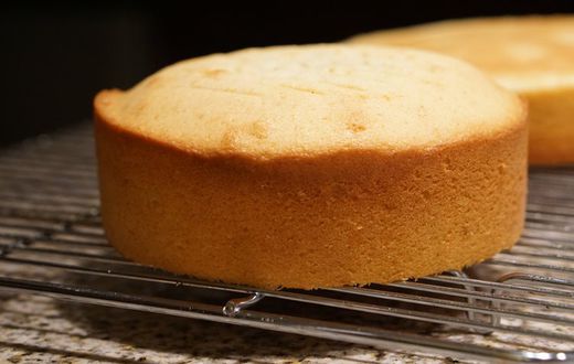 How to bake a vanilla sponge cake [KerelaCookingRecipe]
