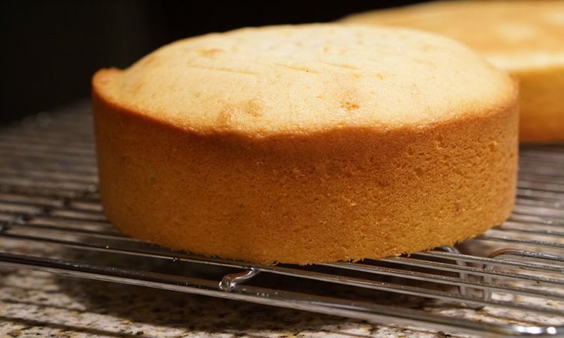 How to bake a vanilla sponge cake [KerelaCookingRecipe]