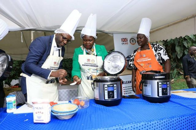 Minister Ruth Nankabirwa (C) launched the clean cooking programme this week
