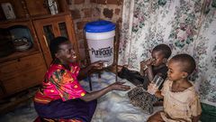 Purifaaya distribute ceramic water filters