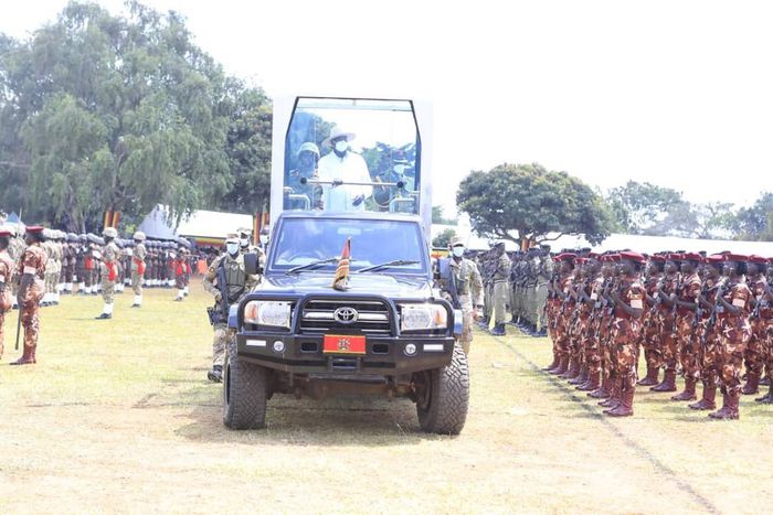 President Museveni touring the muilitary parade