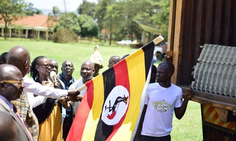 Minister Alice Kaboyo launched the distribution of iron sheets in Busoga and Luwero