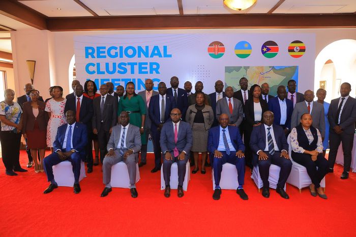 The agreement, part of the Northern Corridor Integration Projects (NCIP), was signed in Kampala by Waiswa Bageya, Permanent Secretary of the Ministry of Works and Transport, and Yapi Merkezi Holdings Vice Chairman, Erdem Arıoğlu.