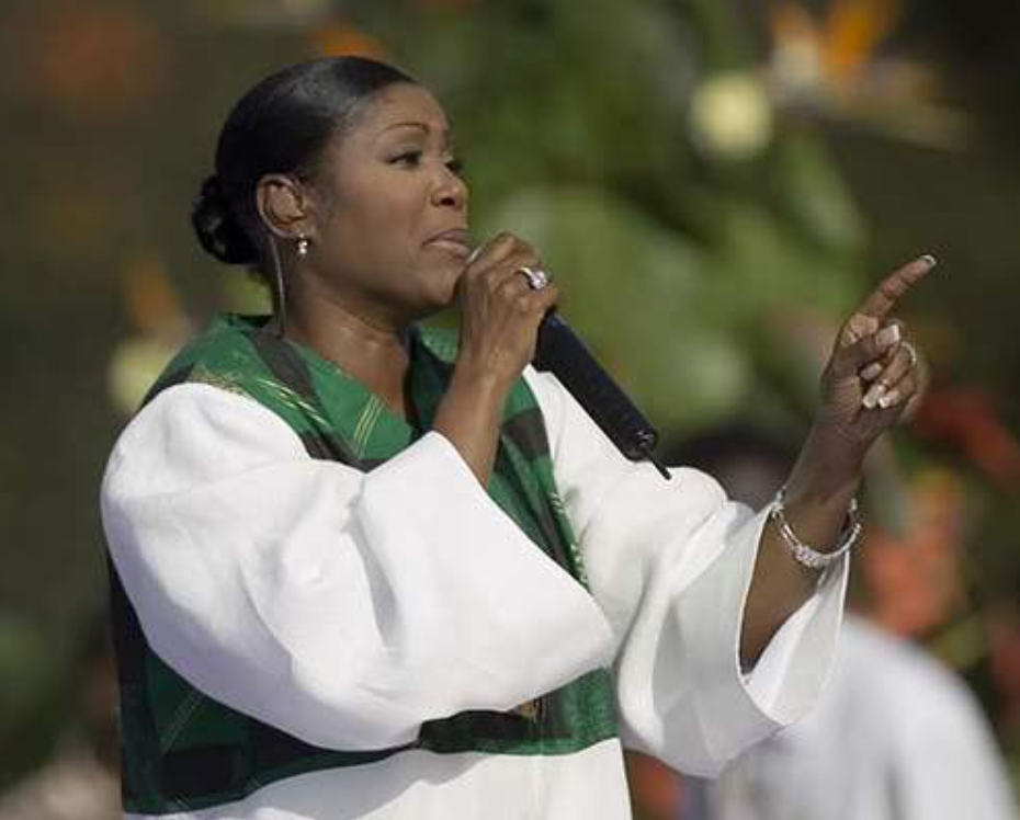 Juanita Bynum
