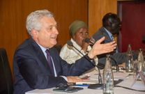 High Commissioner Filippo Grandi speaking during the meeting
