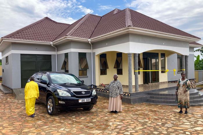 Nakampi's house and car